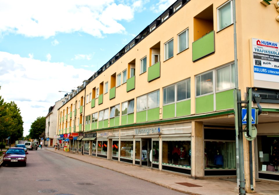 Pappershandeln och Englunds skor