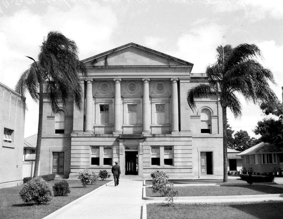 1947. Supreme Court, East Street, Rockhampton.