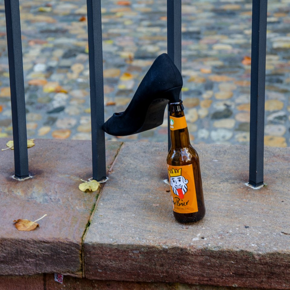 Cendrillon n'a pas choisi le bon prince / Aschenputtel wählte den falschen Prinzen