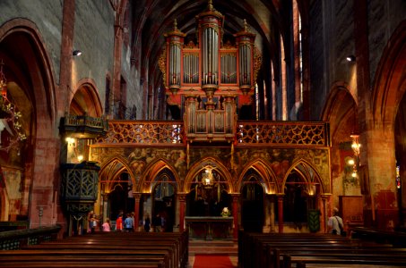 Jubé et orgue de l'Église Saint-Pierre le Jeune