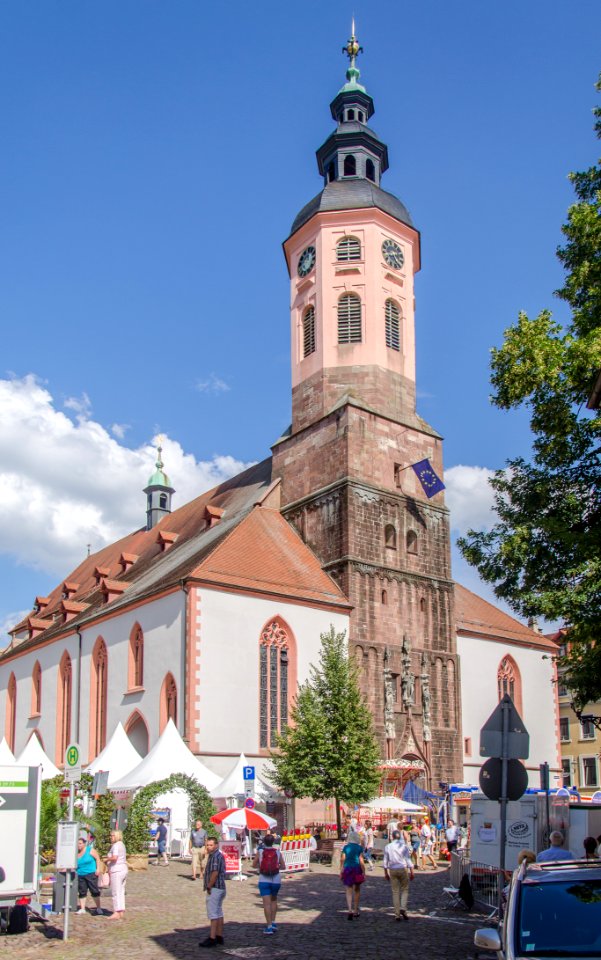 Le grand cloché de la collégiale Saint Pierre et Paul
