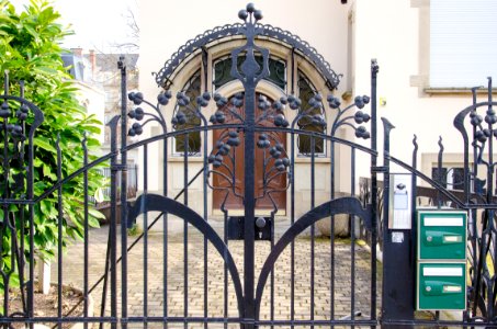 Portail de la Villa Stempel