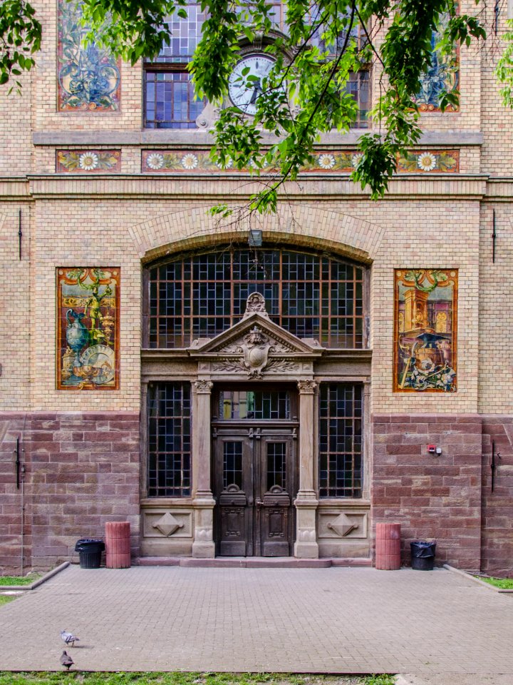 Porte de l'École des Arts Décoratifs