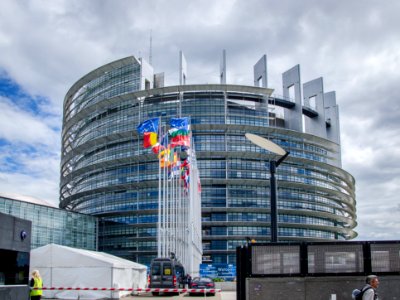 Parlement européen sous la brise photo
