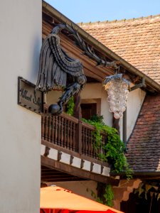 L'enseigne ailée du domaine Albert Seltz