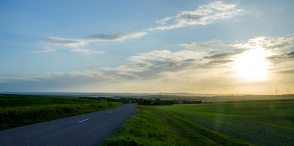 Paysage aubois - "Mont d'Aubeterre" à Vailly photo