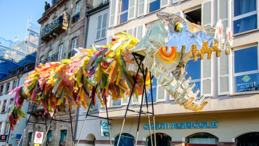 Dragon en lambeau au Carnaval de Strasbourg photo