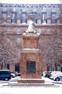 Monument Desaix & Bourse photo