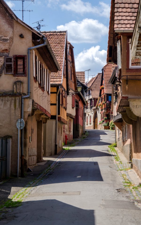Bas de la Rue de Mars
