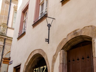 J'ai mis la clé au dessus de la porte