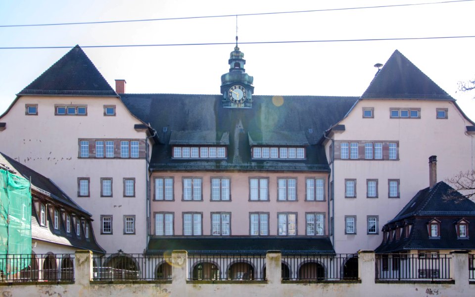 Collège Louise Weiss