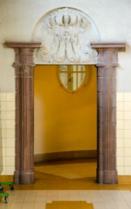 La porte singulière  - Bains municipaux de Strasbourg #4