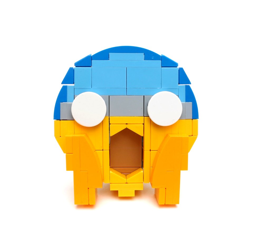 Brick-moji: Face screaming in fear