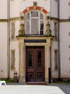 Porte de l'École des avocats de Strasbourg photo