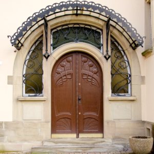 Porte de la Villa Stempel photo