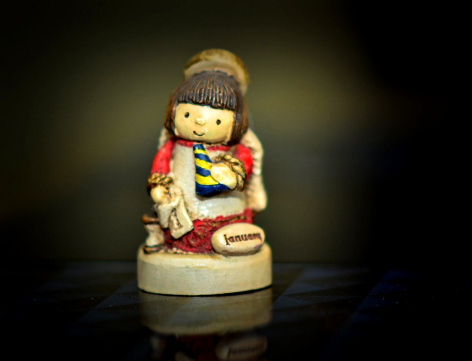 drama statue1