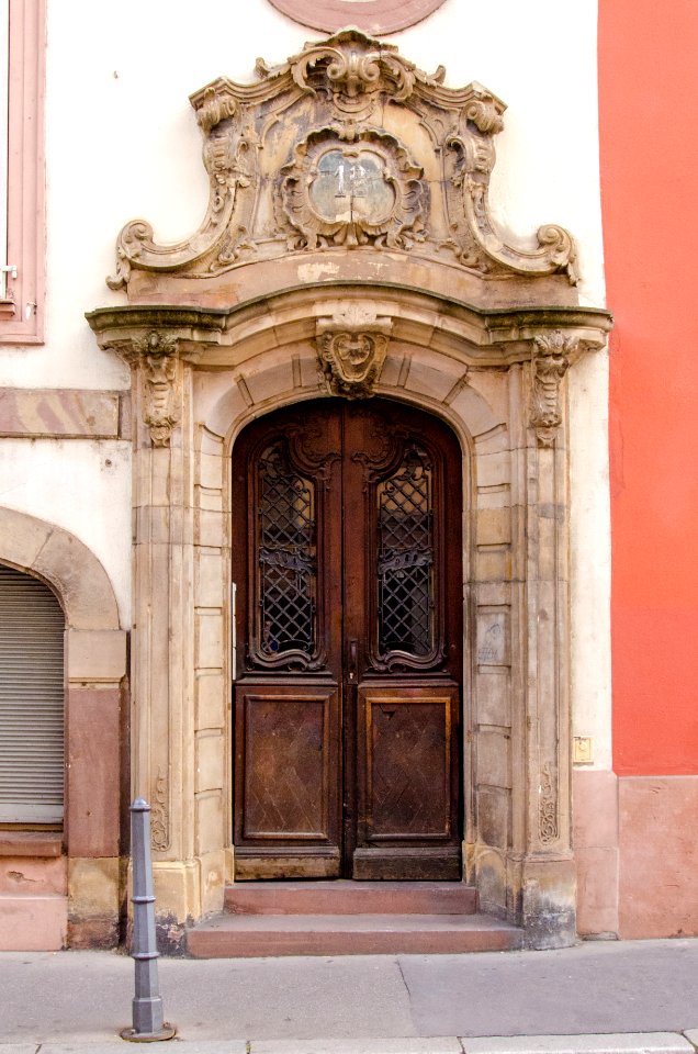 12 Rue de la Râpe