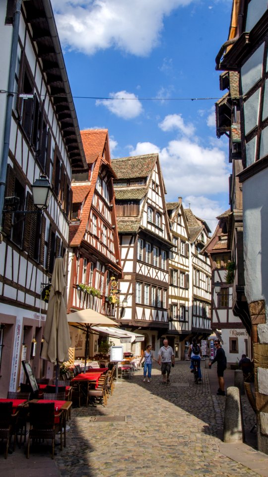 Rue du Bain-aux-Plantes (rue très touristique)