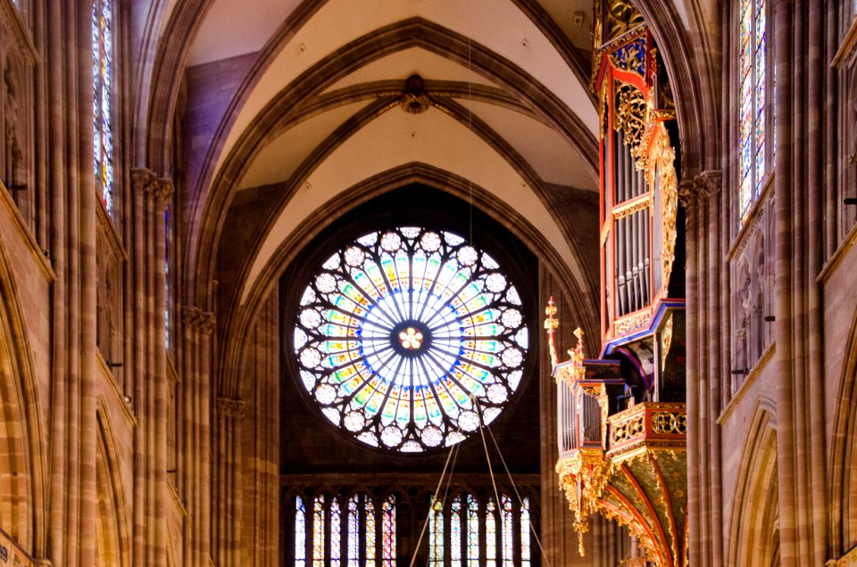 Rosace & Orgue de la Cathédrale Notre Dame de Strasbourg