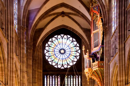 Rosace & Orgue de la Cathédrale Notre Dame de Strasbourg