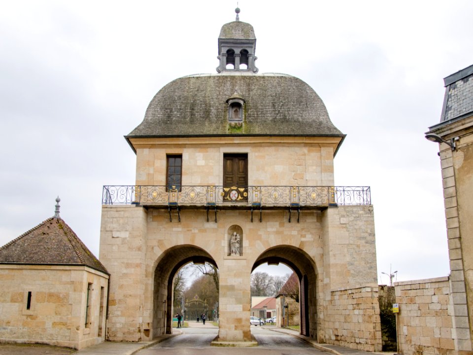 Porte des Moulins de Langres