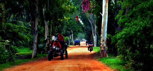 Red road racing, Cambodian countryside
