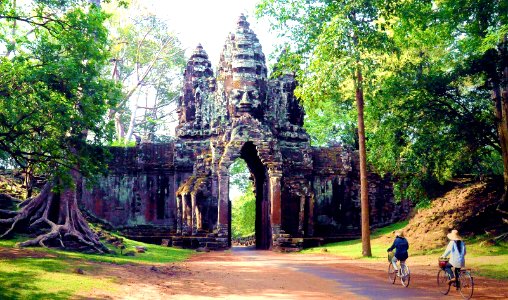 Victory gate (north gate), Angkor Tom photo