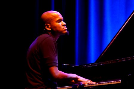 Rudresh Mahanthappa 'Bird Calls' Tivoli Vredenburg 5 november 2016 - Joshua White