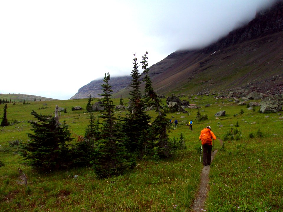 Hiking out of 50 Mountain cg