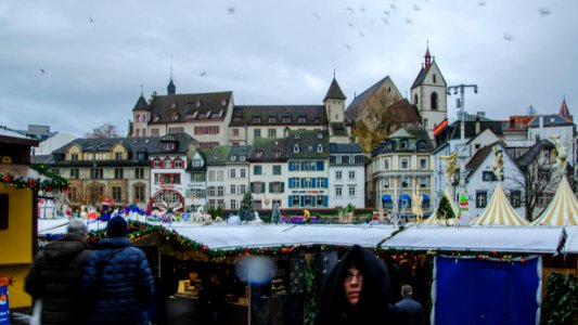 Place des Cordeliers à l'heure de Noël / Weihnachtsmarkt Barfüsserplatz photo
