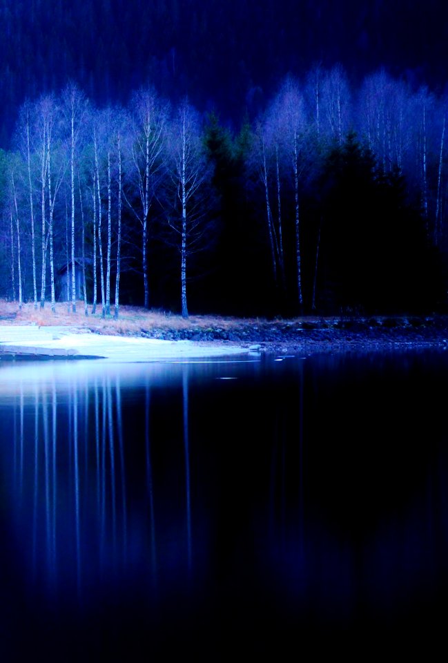 Sadly, it's a world of blues