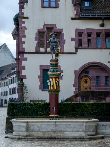 La belle fontaine Sevogel / Der schöne Sevogelbrunnen