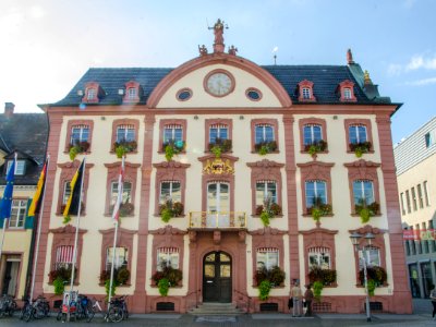 L’hôtel de ville offenbourgeois / Das offenburger Rathaus