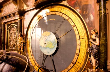 Détail de l'horloge astronomique photo