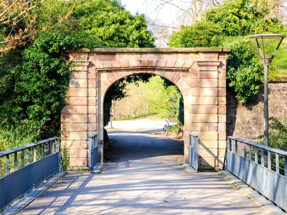 Porte de l'ancienne citadelle de Strasbourg
