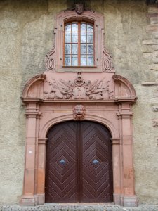 Porte martiale du convent du Klingental / Kloster Klingental Martialisches Tor