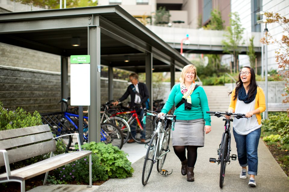 commercial bike parking childrens hospital seattle