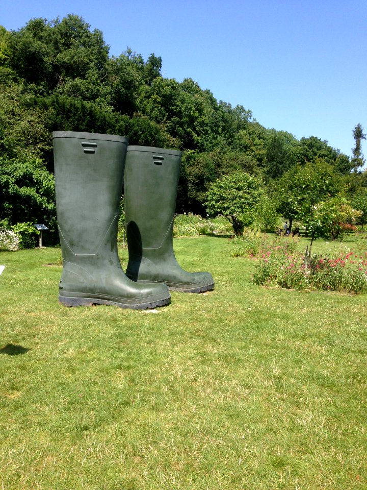 CAMILLE MORENOS - bottes géant