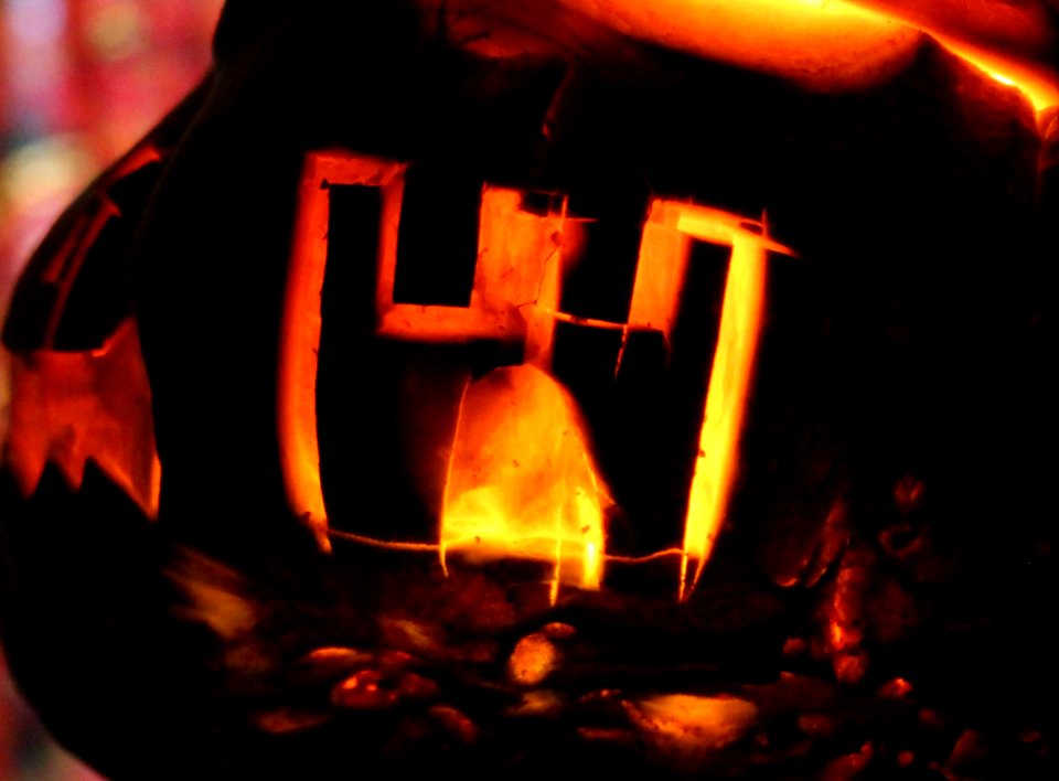 Hop-tu-naa turnip carving: A Castle