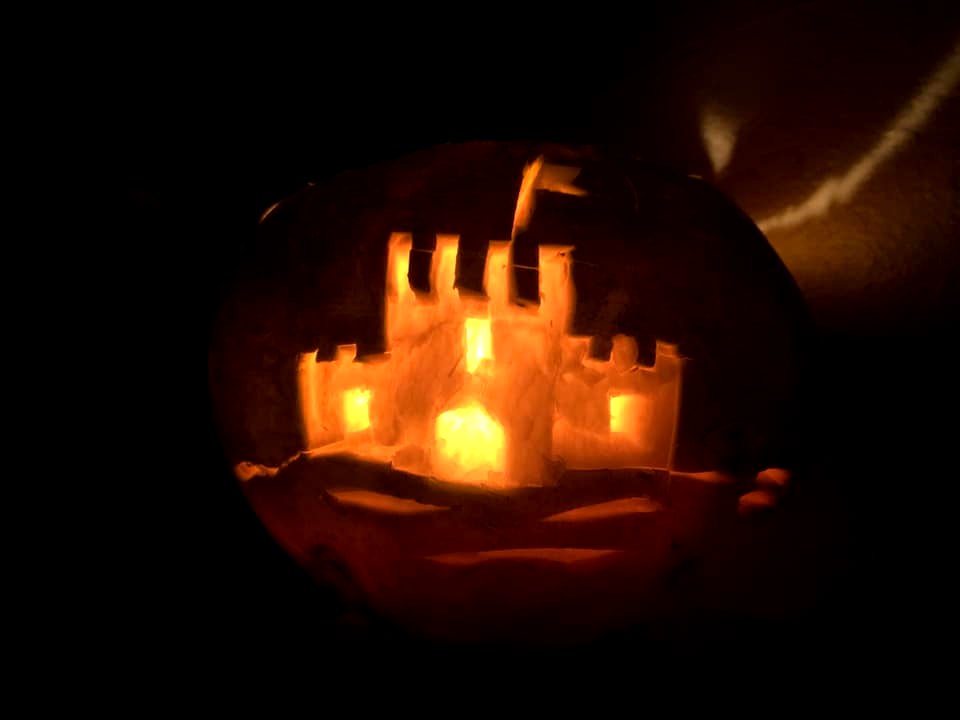 Hop tu Naa turnip lantern (Sarah Karran Hudson 2019a)