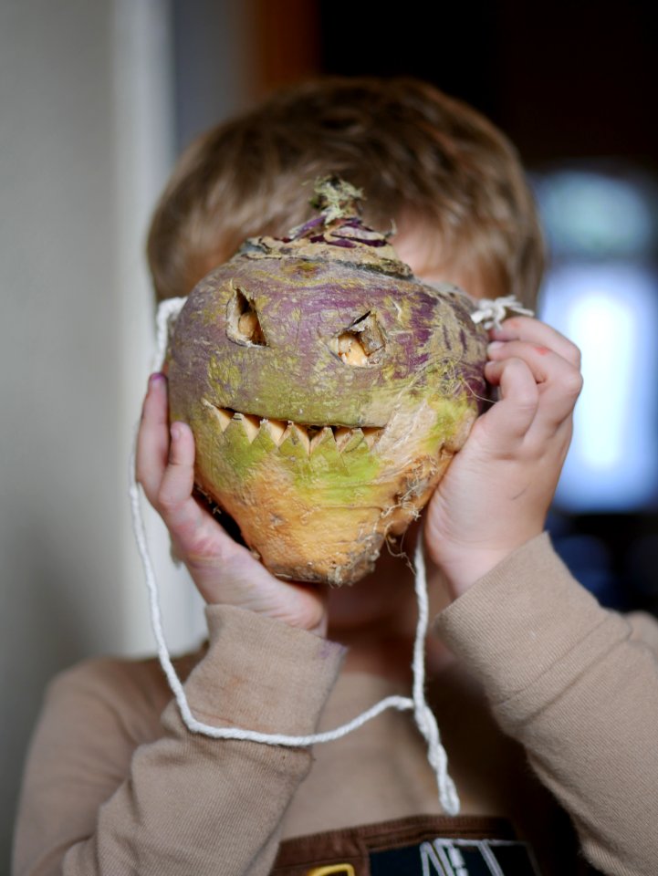 Tunrip-face: Child holding a Hop tu Naa turnip - Free photos on ...