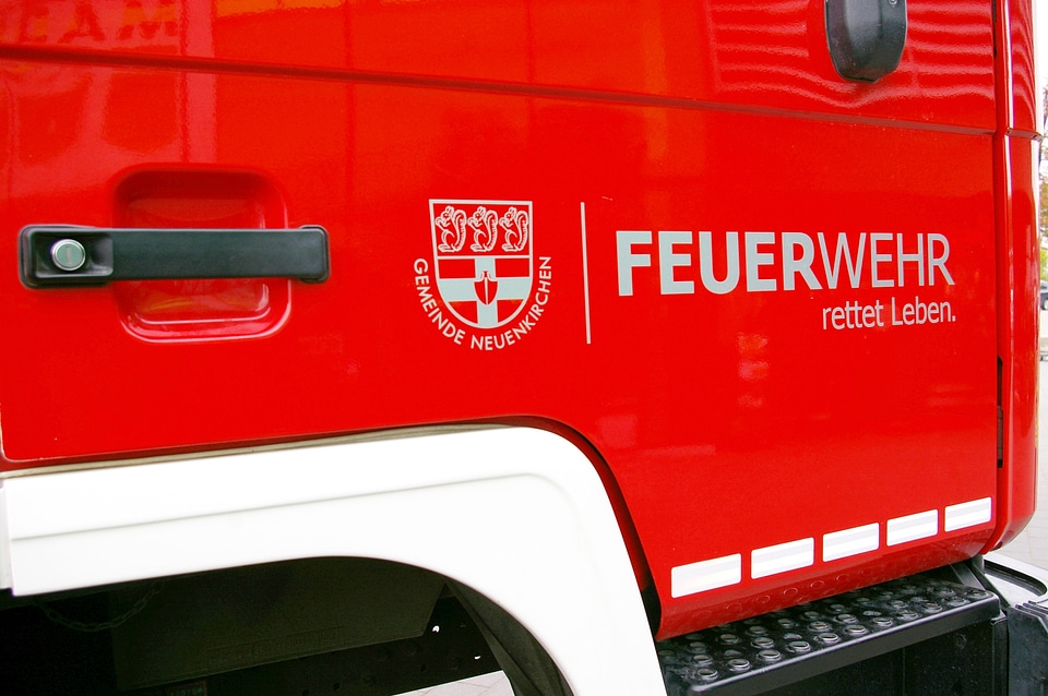 Volunteer firefighter delete save lives