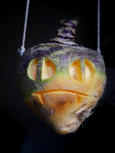 Hop tu Naa turnip carving