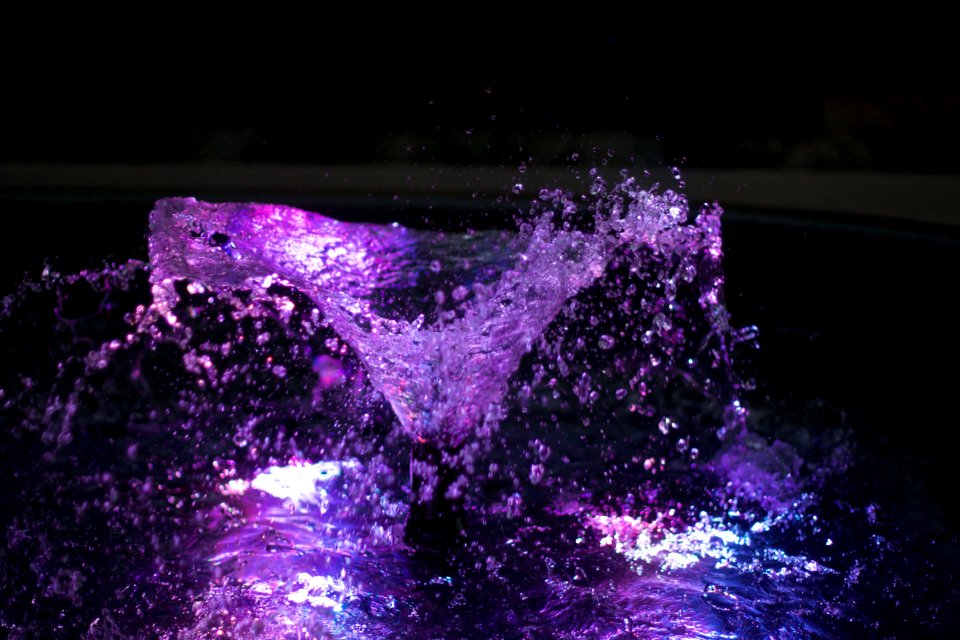 stanford mall fountain