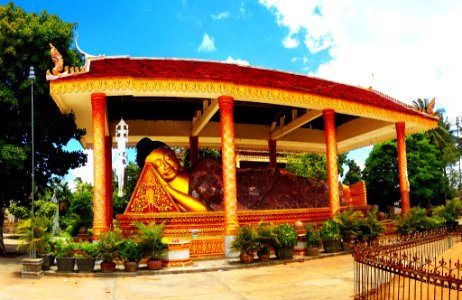 Reclining Buddha,  battambang, Cambodia