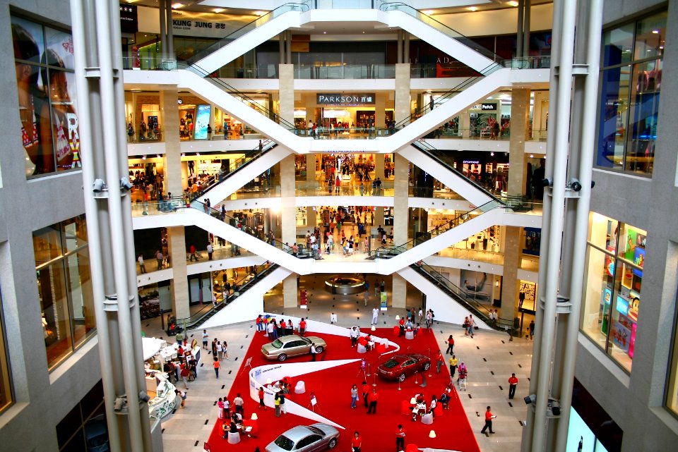 Main centrum of the Pavilion Kuala Lumpur GNU