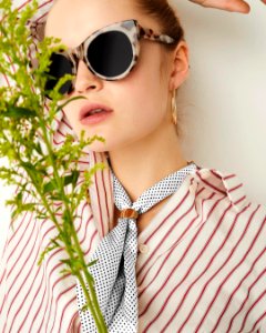 minimal-effort accessory with a maximal statement