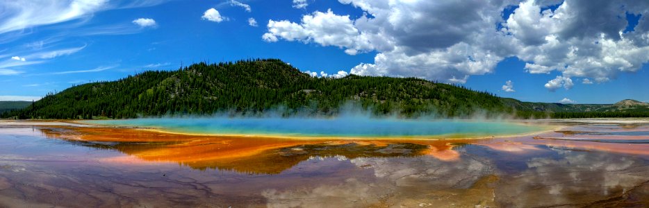 Grand Prismatic Spring, Yellowstone National Park photo