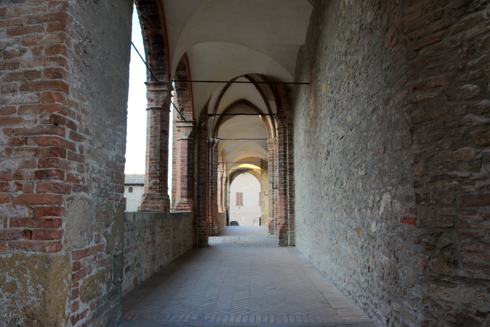 Portico del Paradiso