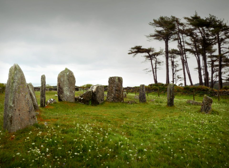 Cashtal yn Ard: Neolithic burial site in Maughold, Isle of Man
